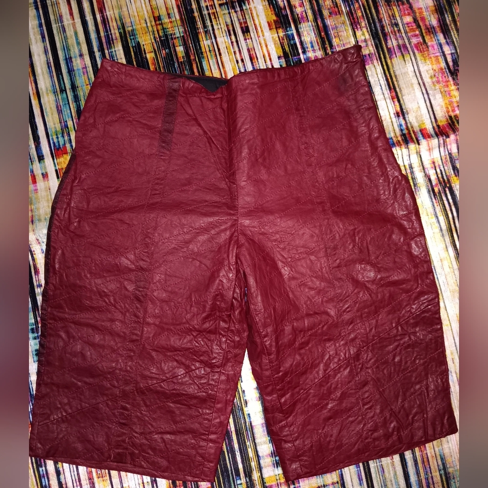 Poleci leather shorts